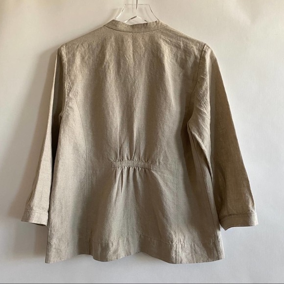 Eileen Fisher tan linen top buttons, 3/4 sleeve Medium - Picture 7 of 7